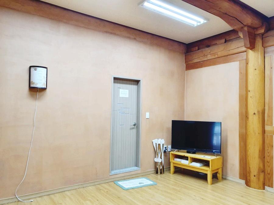 산수유사랑채02.jpg