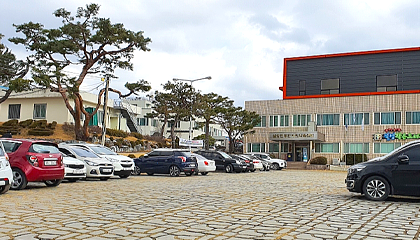설성면주민자치학습센터 주차장
